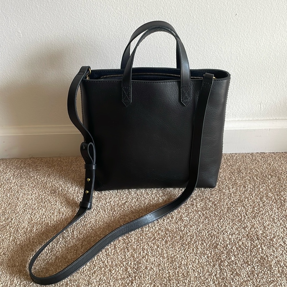 MADEWELL: Zip Top Transport Crossbody in Black Leather